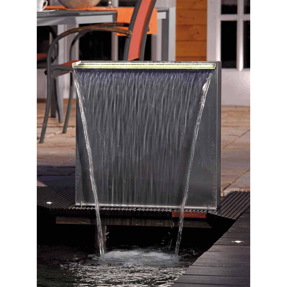 oase-waterfall-illumination-02