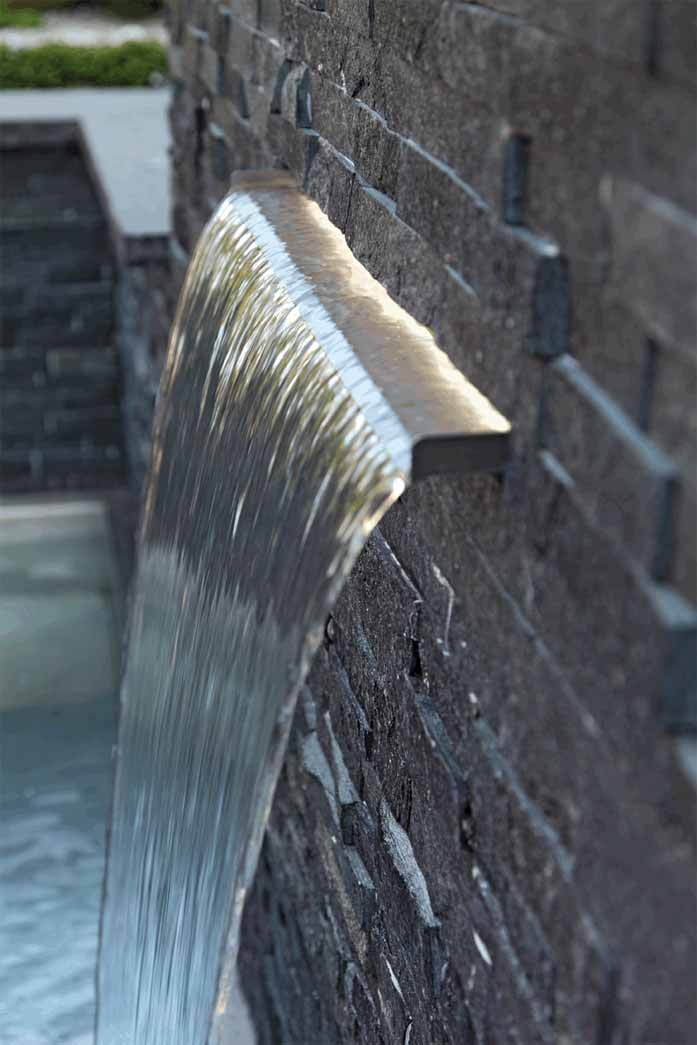 oase-waterfall-illumination_2001